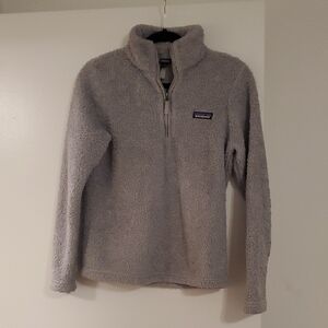 Patagonia Women's Light Gray Fleece Sweater